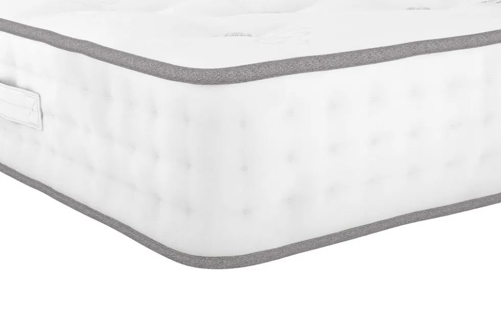 2500 British Wool Pocket Spring Medium Mattress