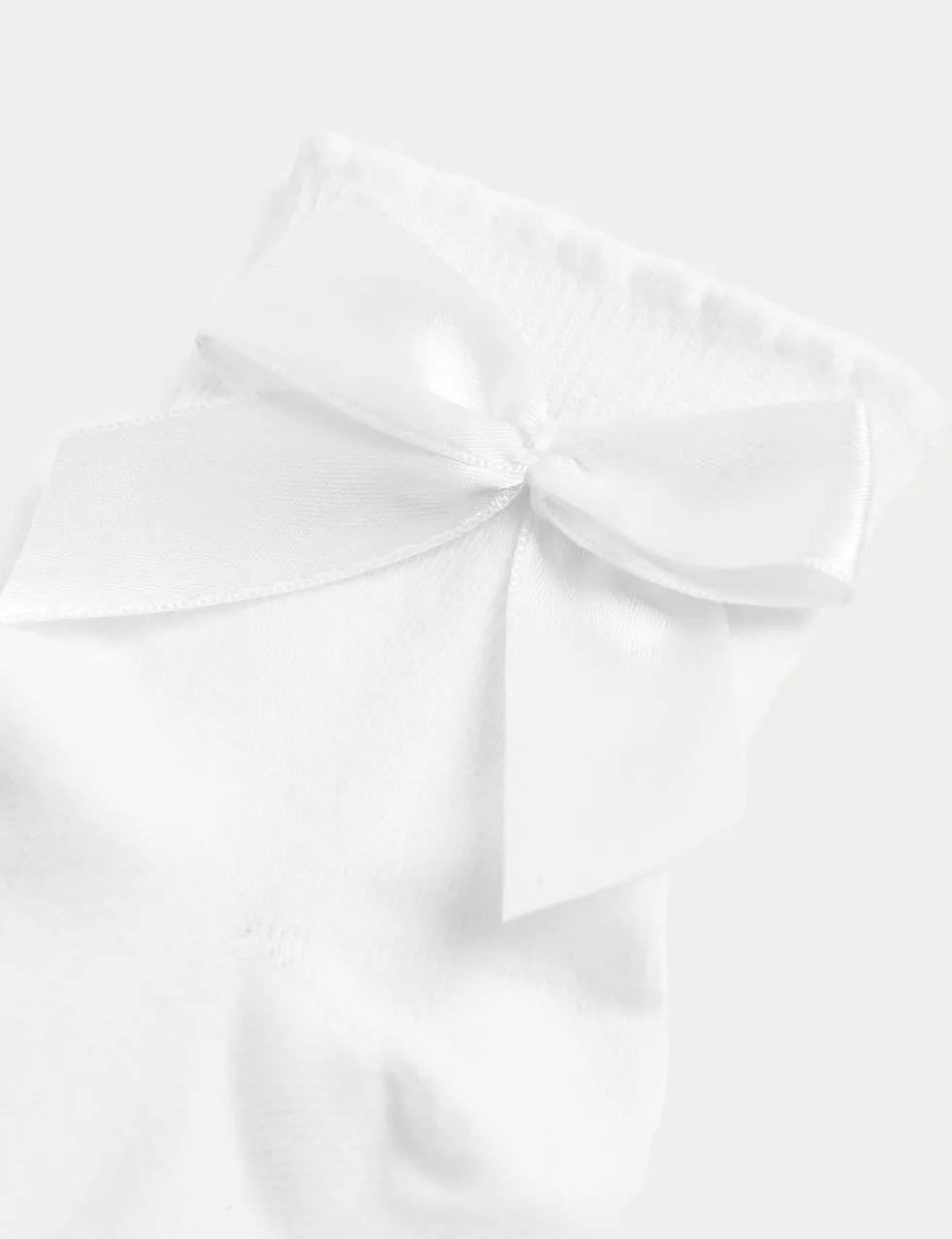 5 Pack Cotton Rich Ankle Bow Socks (6 Small-7 Large)