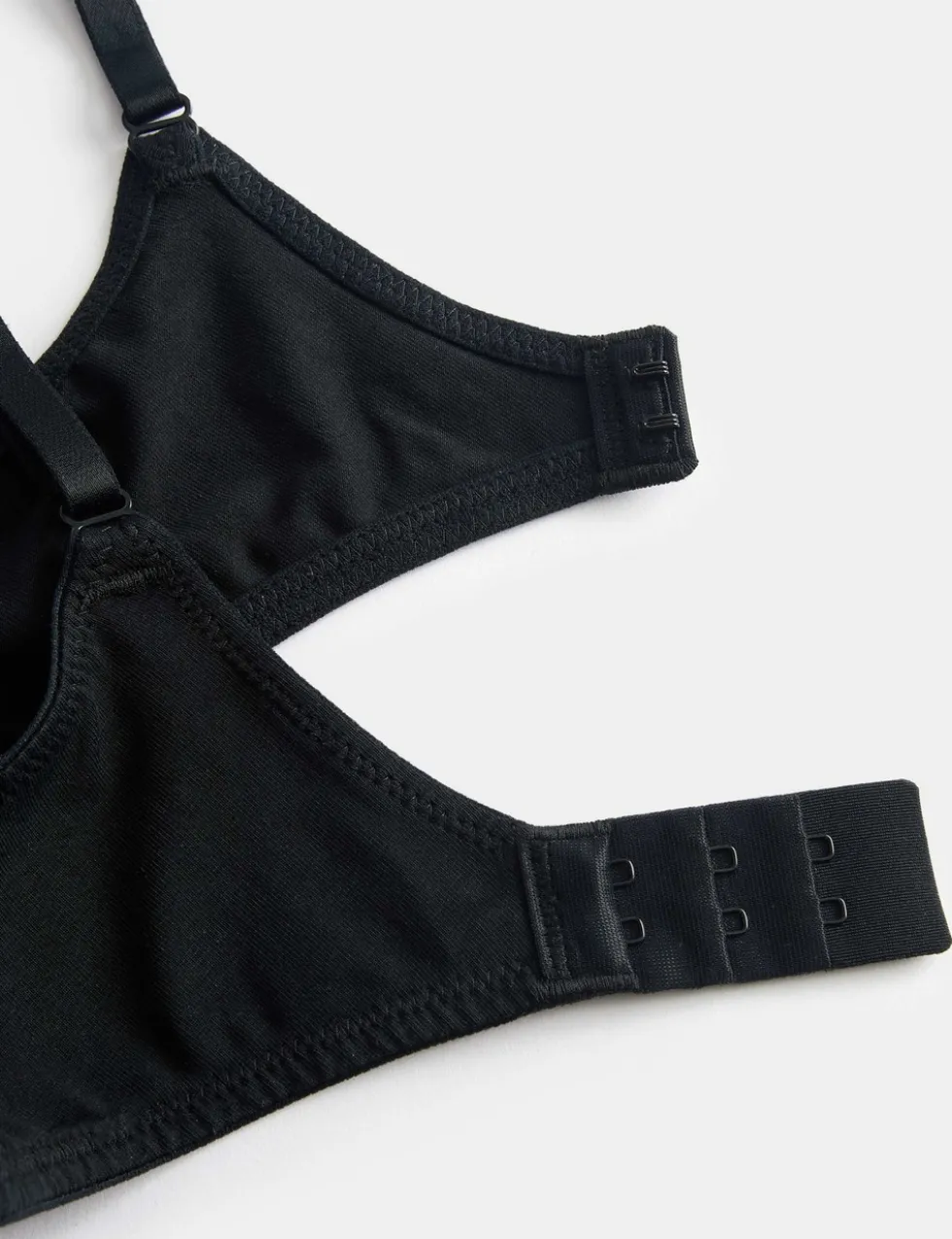 3 Pack Cotton Rich Wired Full Cup Bras (A-E)