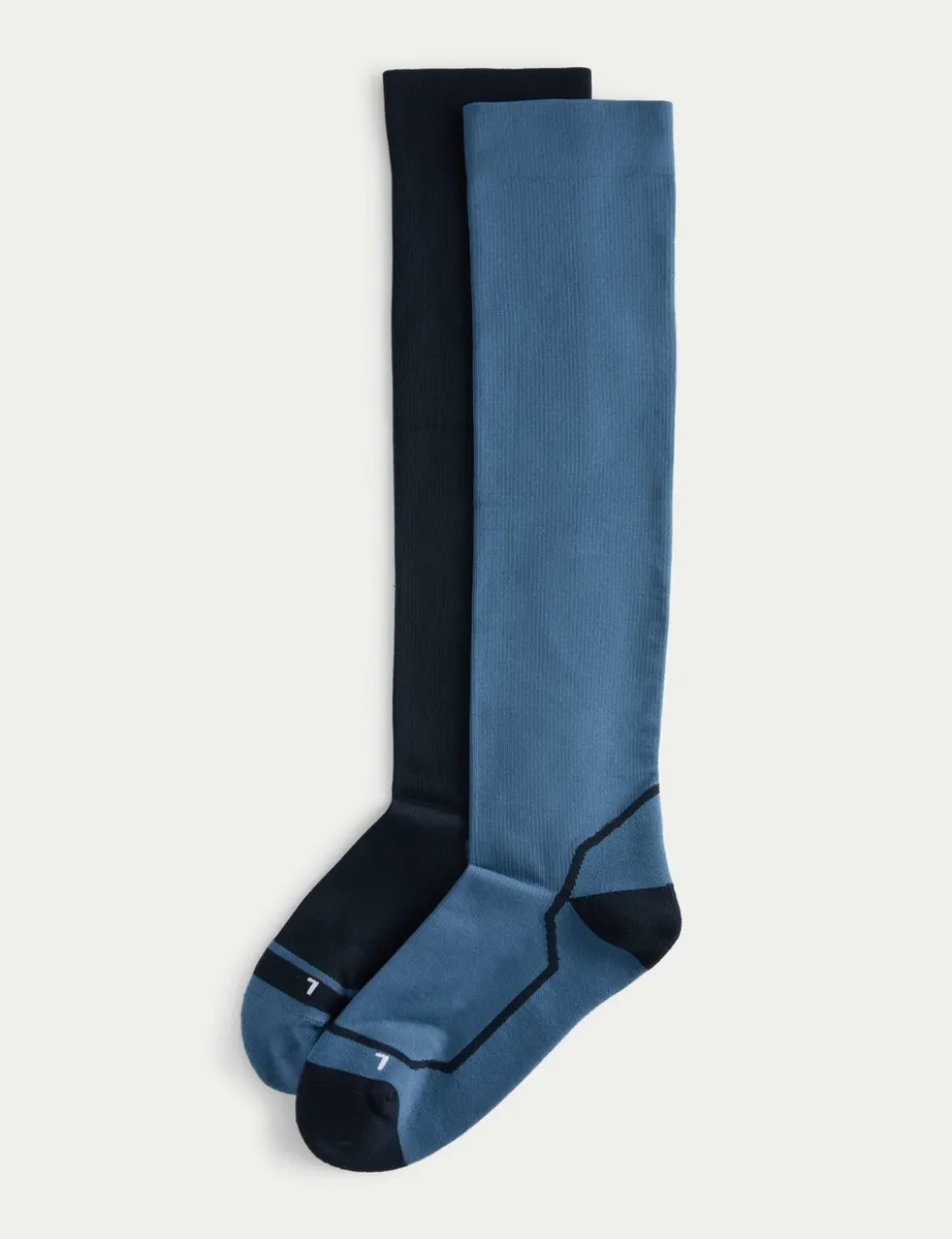 2 Pack Light Compression Socks