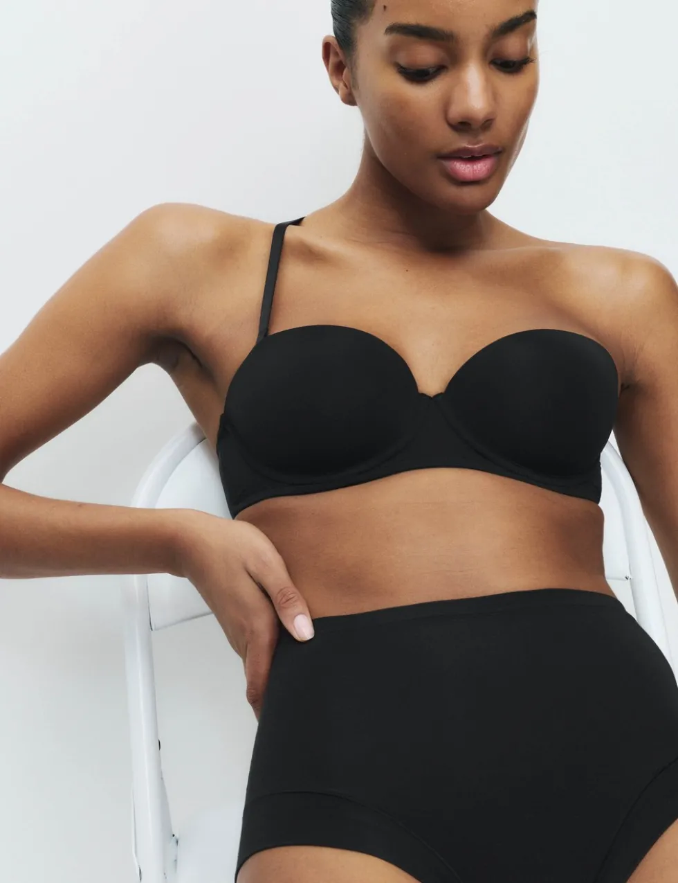 2 Pack Wired Strapless Bras (A-E)
