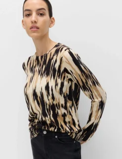 Abstract Pattern Supersoft Jumper