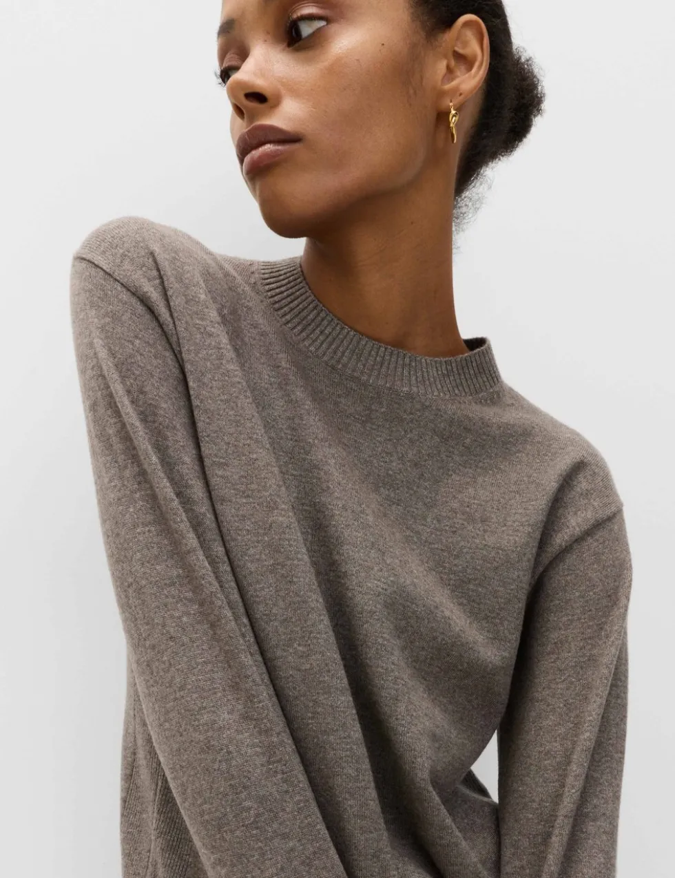 Air-Yarn Crew Neck Jumper