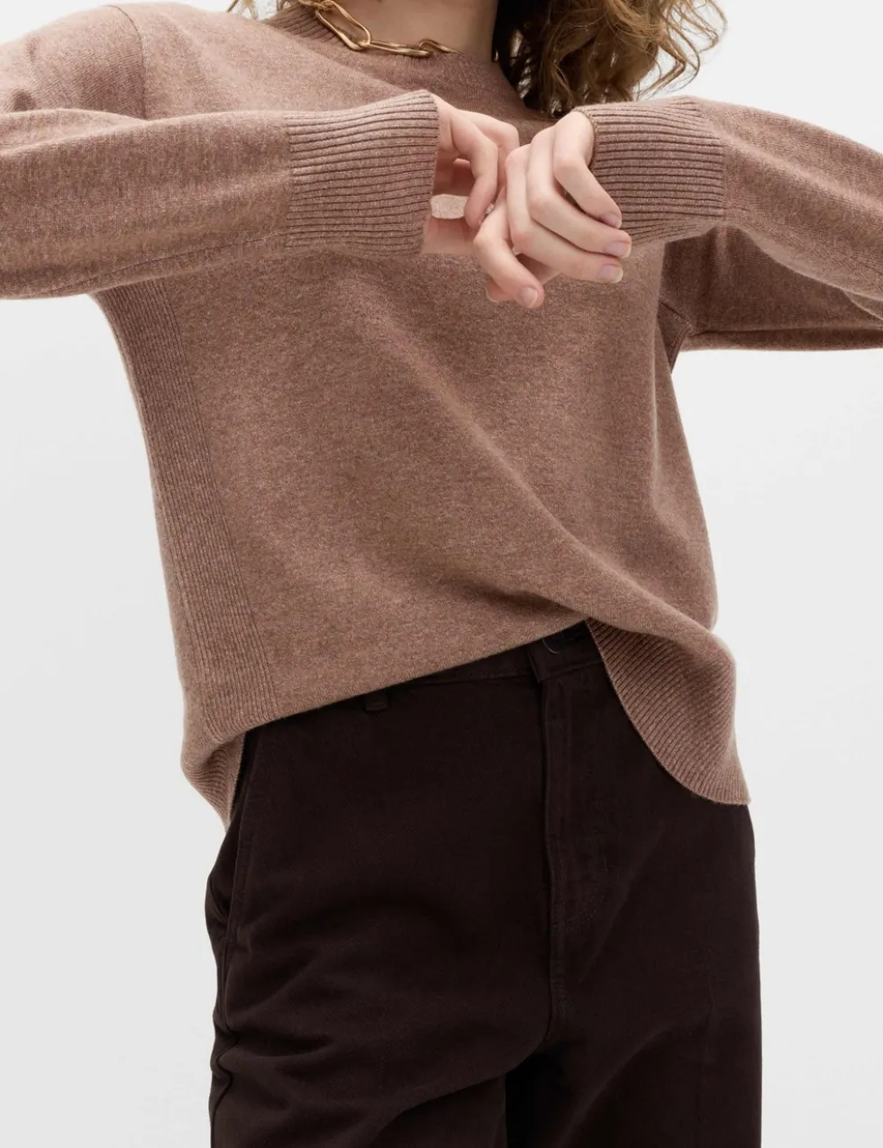 Air-Yarn Crew Neck Jumper