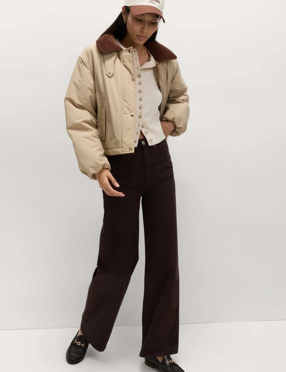 Air-Yarn Crew Neck Short Cardigan