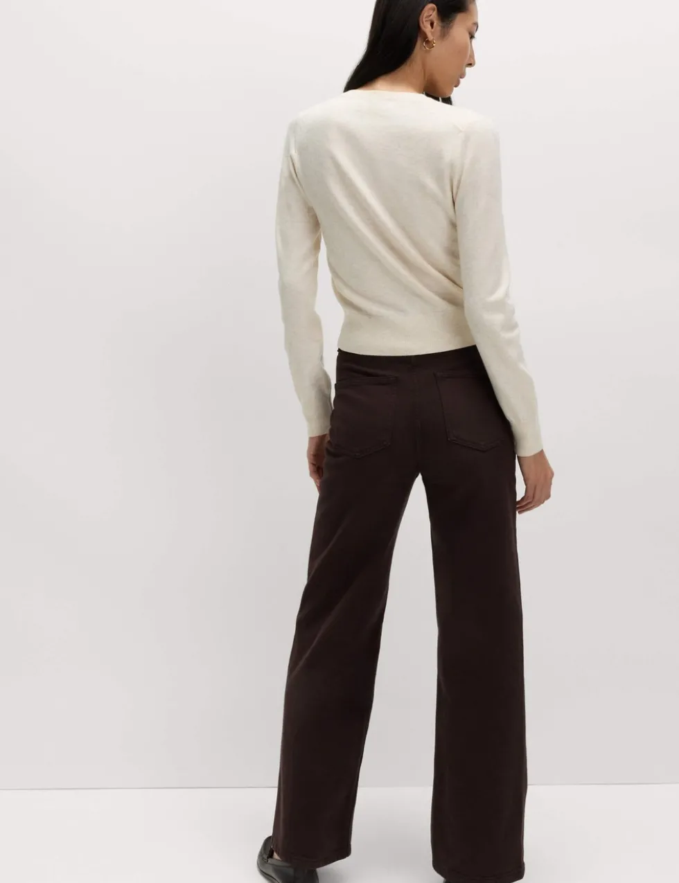 Air-Yarn Crew Neck Short Cardigan