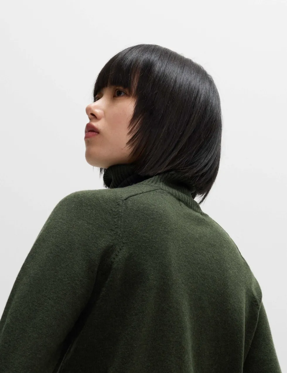 Air-Yarn Roll Neck Jumper