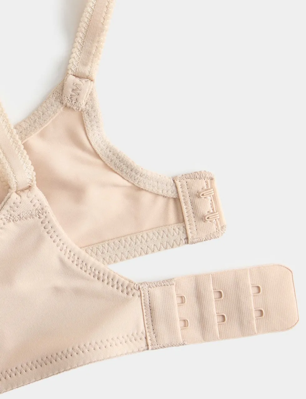 Amelia Lace Natural Lift™ Full Cup Bra (A-E)