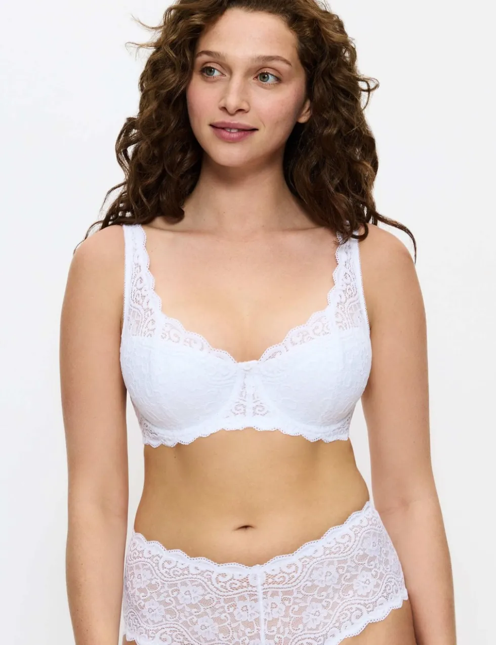 Amourette Lace WHP Wired Half Padded Bra A-E