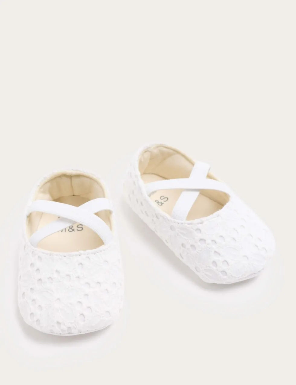 Baby Broderie Ballet Pram Shoes (0-18 Mths)
