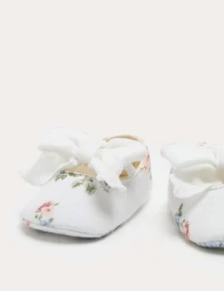 Baby Floral Ballet Pram Shoes (0-18 Mths)