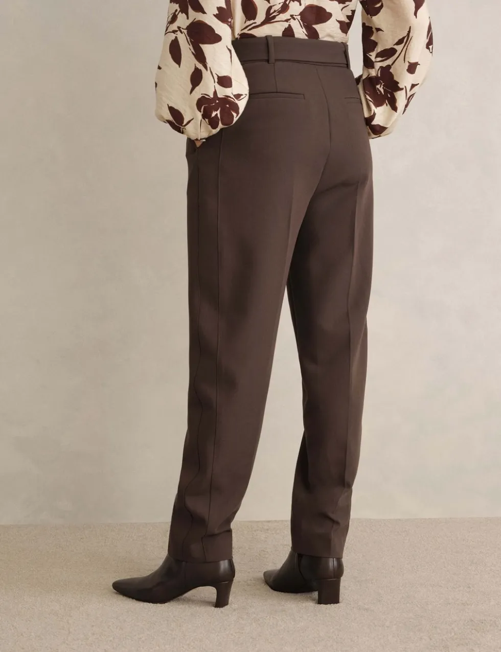 Barrel Leg Trousers