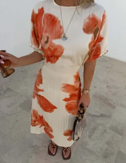 Blurred Floral Print Midi Waisted Dress