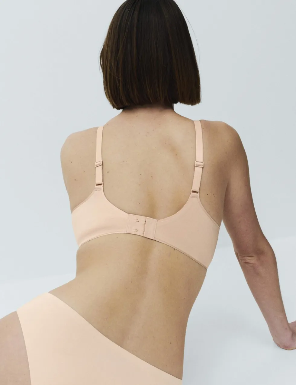 Body Invisibles™ Non-Padded Wired Demi Cup Bra (F+)
