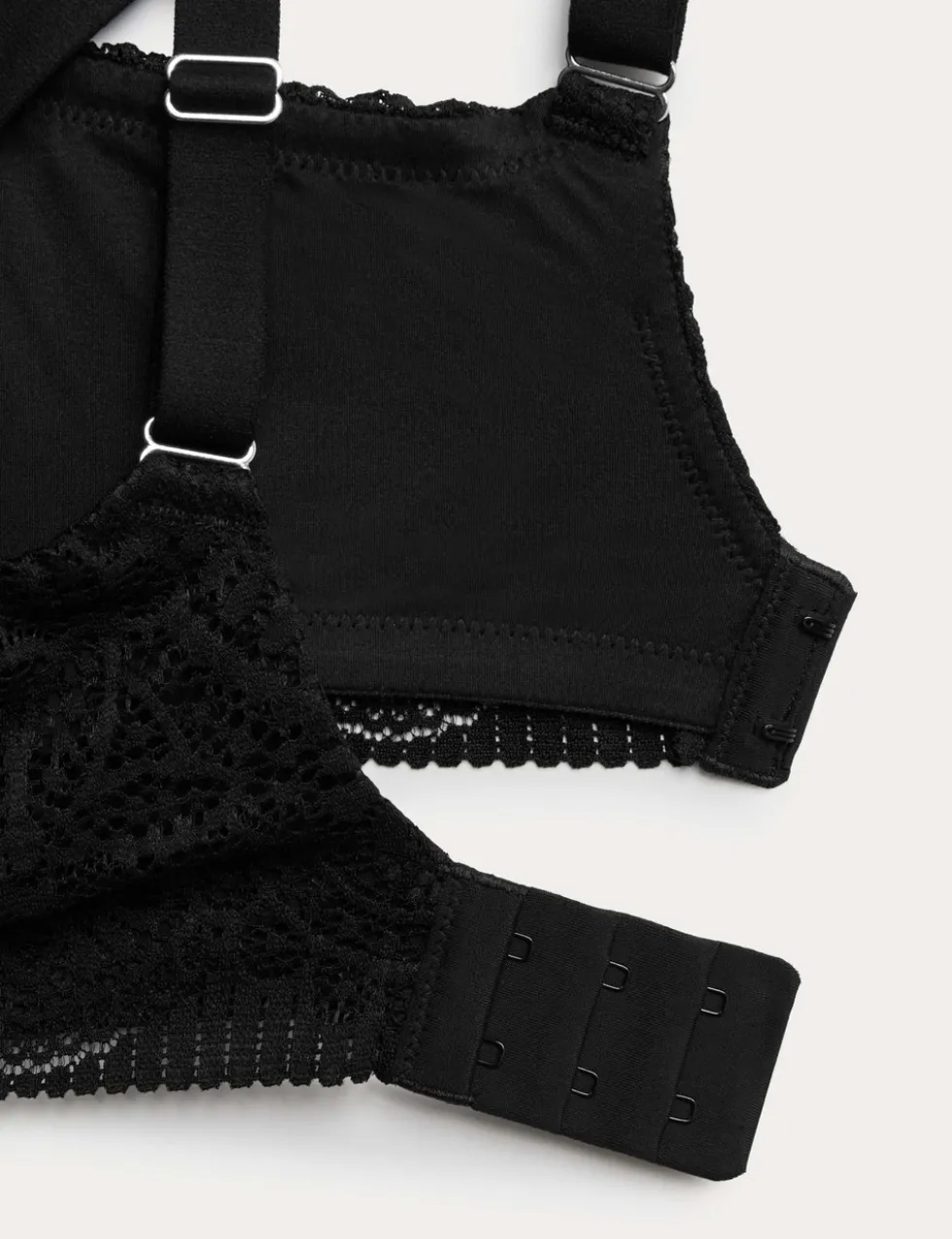 Body Soft™ Wired Plunge Bra (F-H)