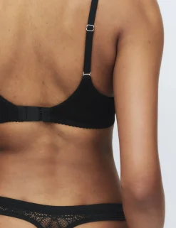 Body Soft™ Wired Plunge Bra (A-E)