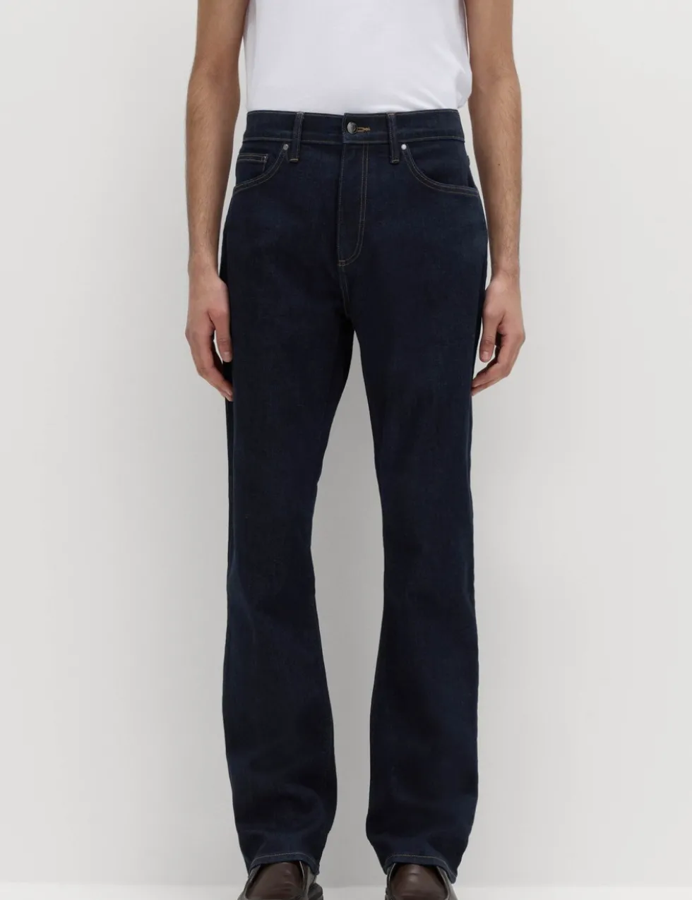 Bootcut Fit Stretch Jeans