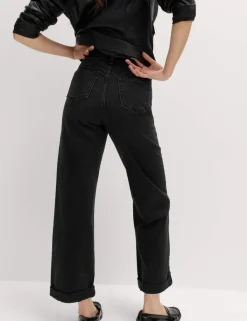 Boyfriend Mid Rise Ankle Grazer Jeans