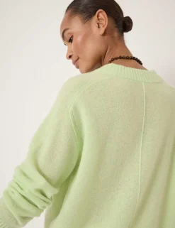 Cashmere Rich V-Neck Jumper