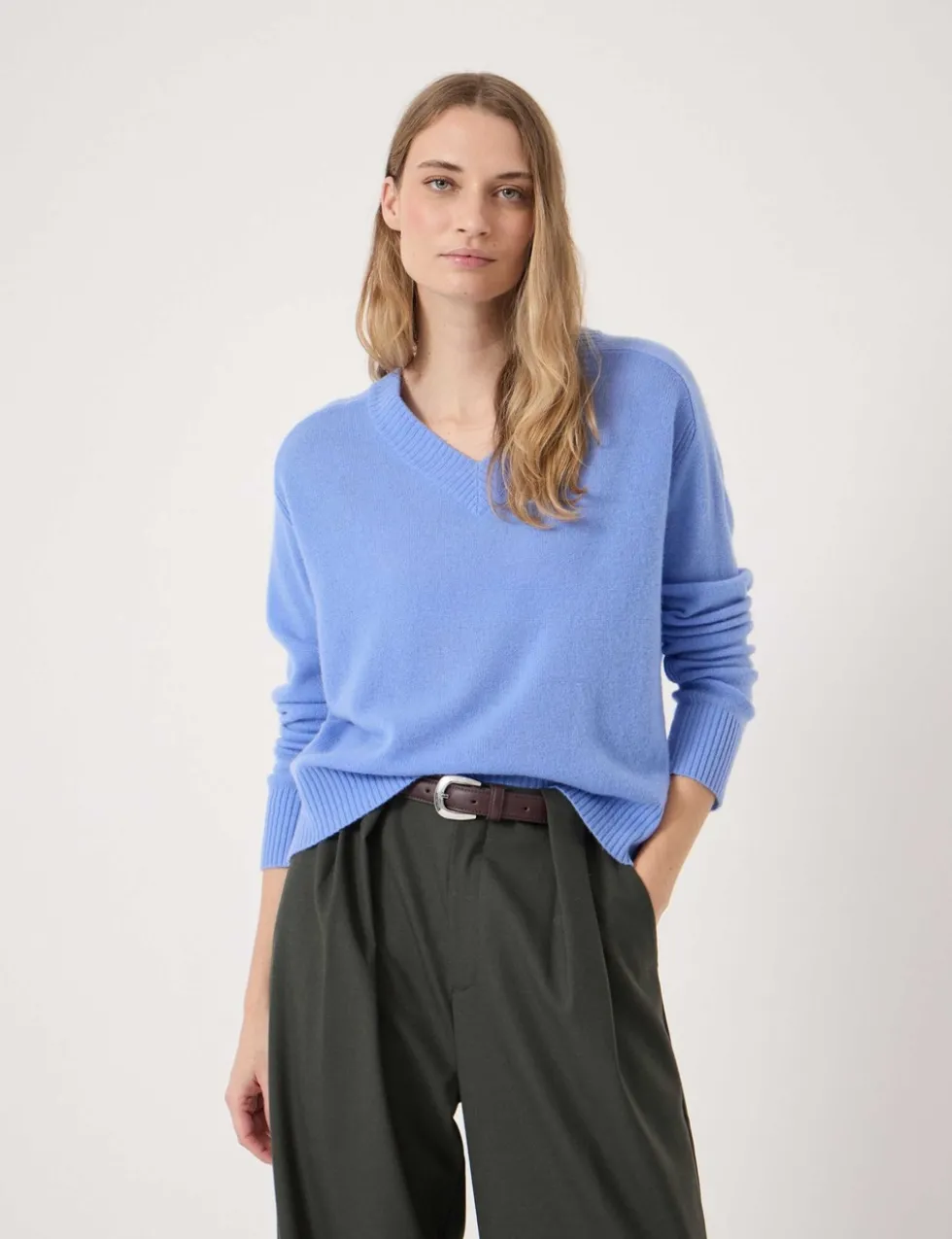 Cashmere Rich V-Neck Jumper