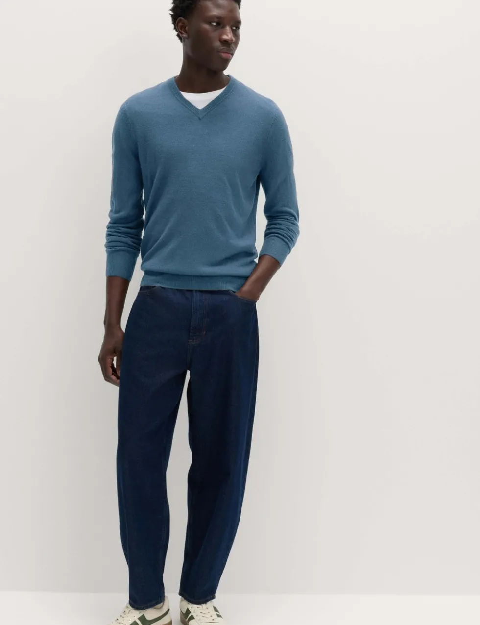 Cashmilon™ V-Neck Jumper