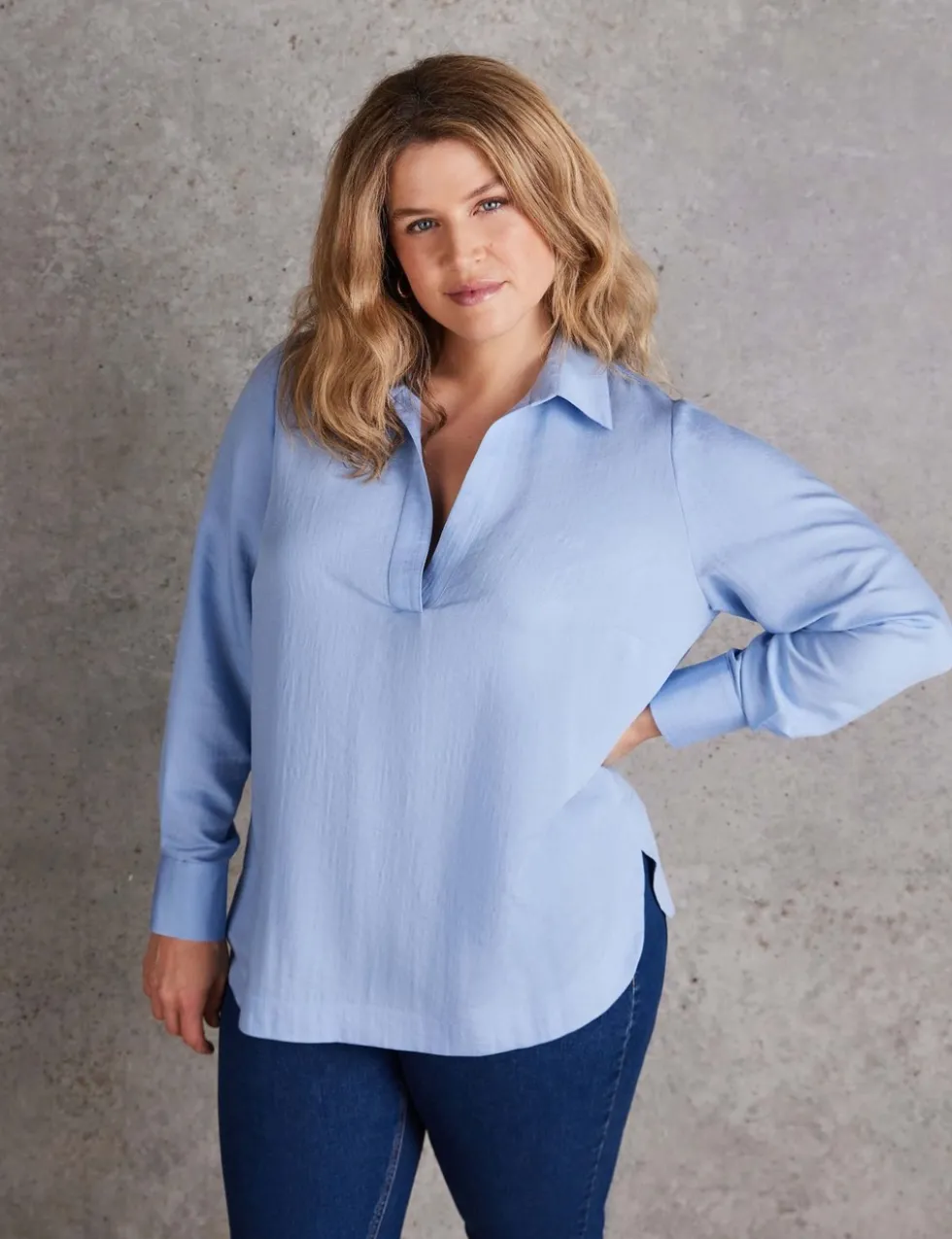 Collared V-Neck Popover Shirt