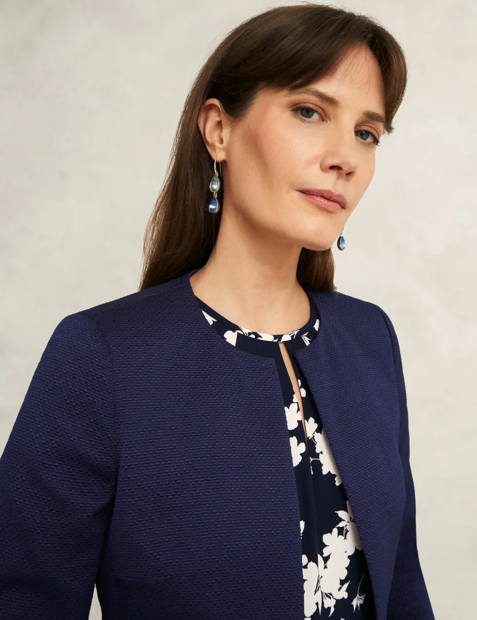 Collarless Cropped Jacket
