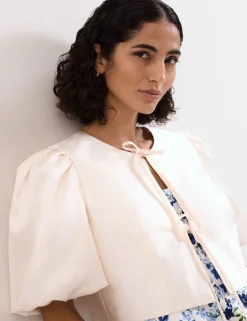 Collarless Cropped Jacket