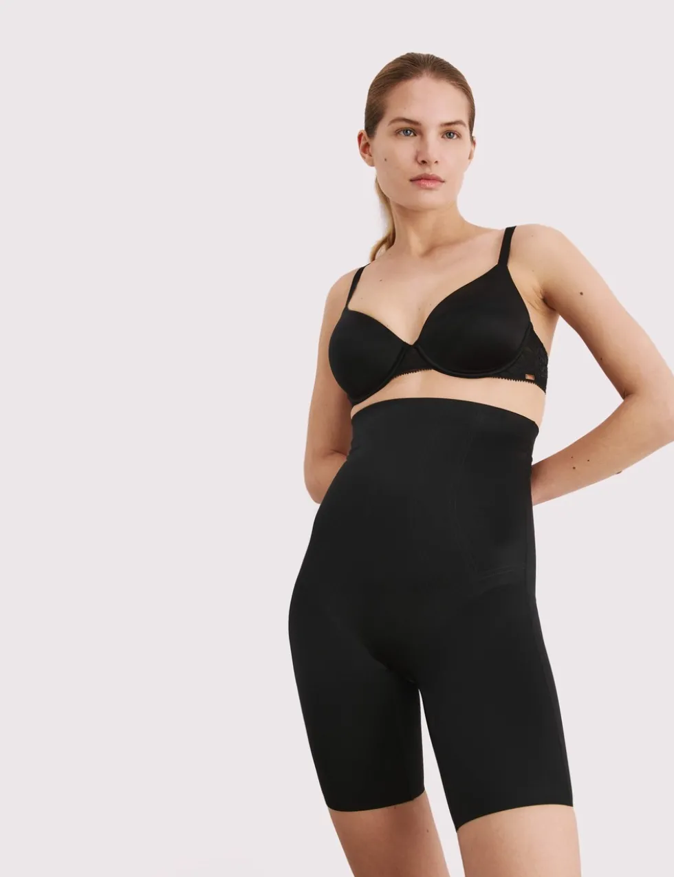 ContourWear Wired Full Cup Bra A-E