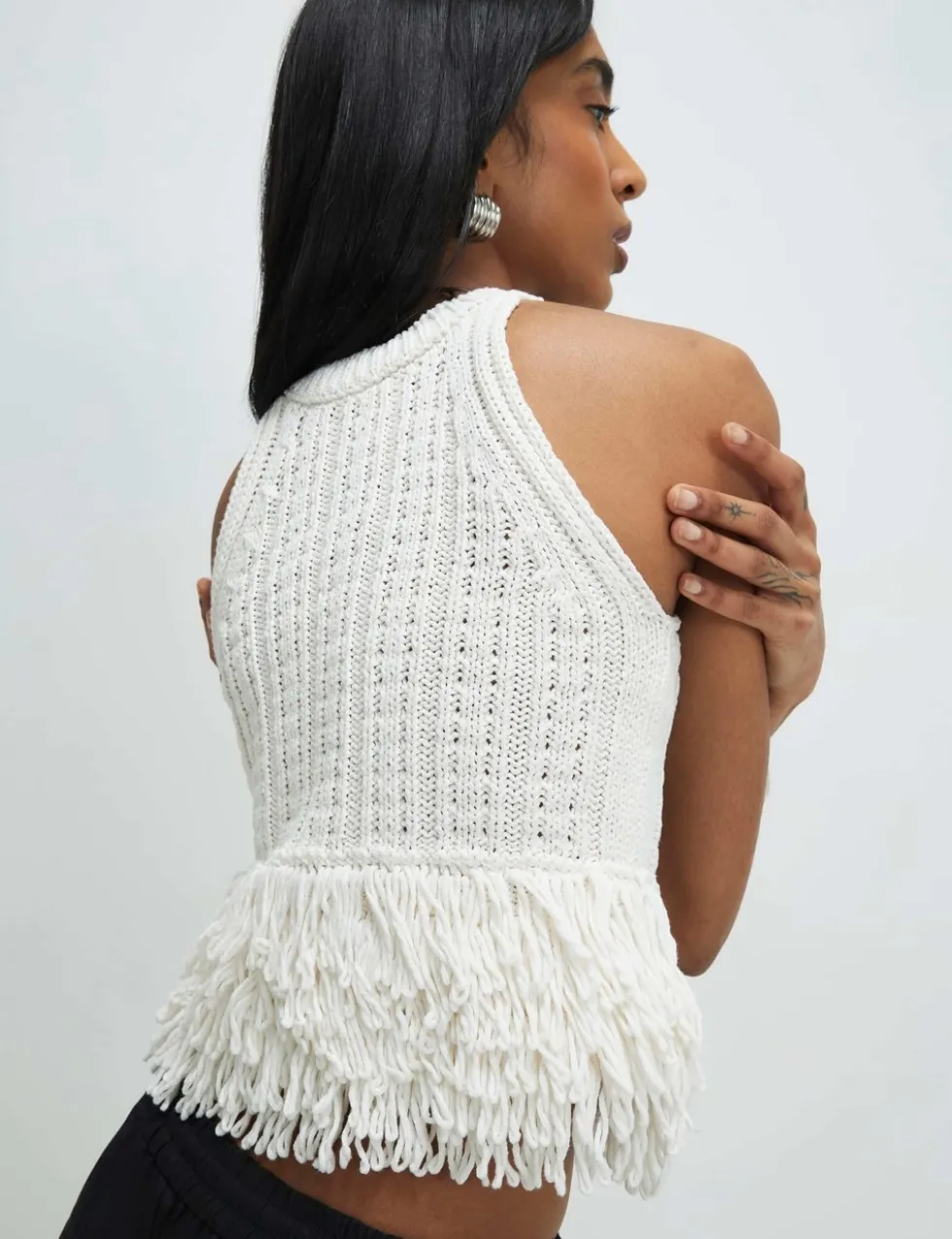 Cotton Blend Fringe Fitted Knitted Vest