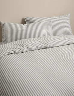 Cotton Blend Simple Stripe Bedding Set