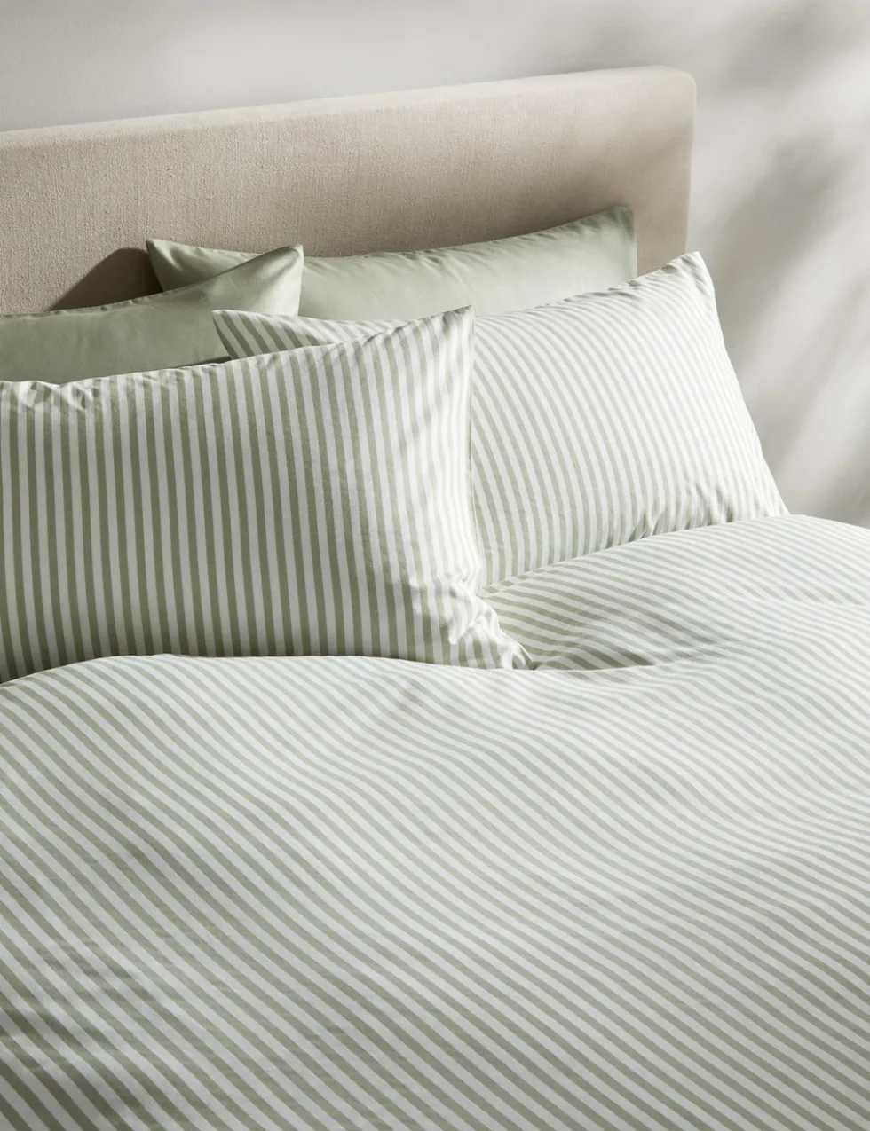 Cotton Blend Striped Bedding Set