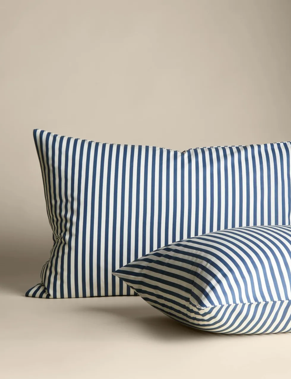 Cotton Blend Striped Bedding Set