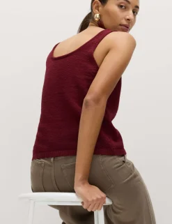 Cotton Blend Textured Scoop Neck Knitted Vest