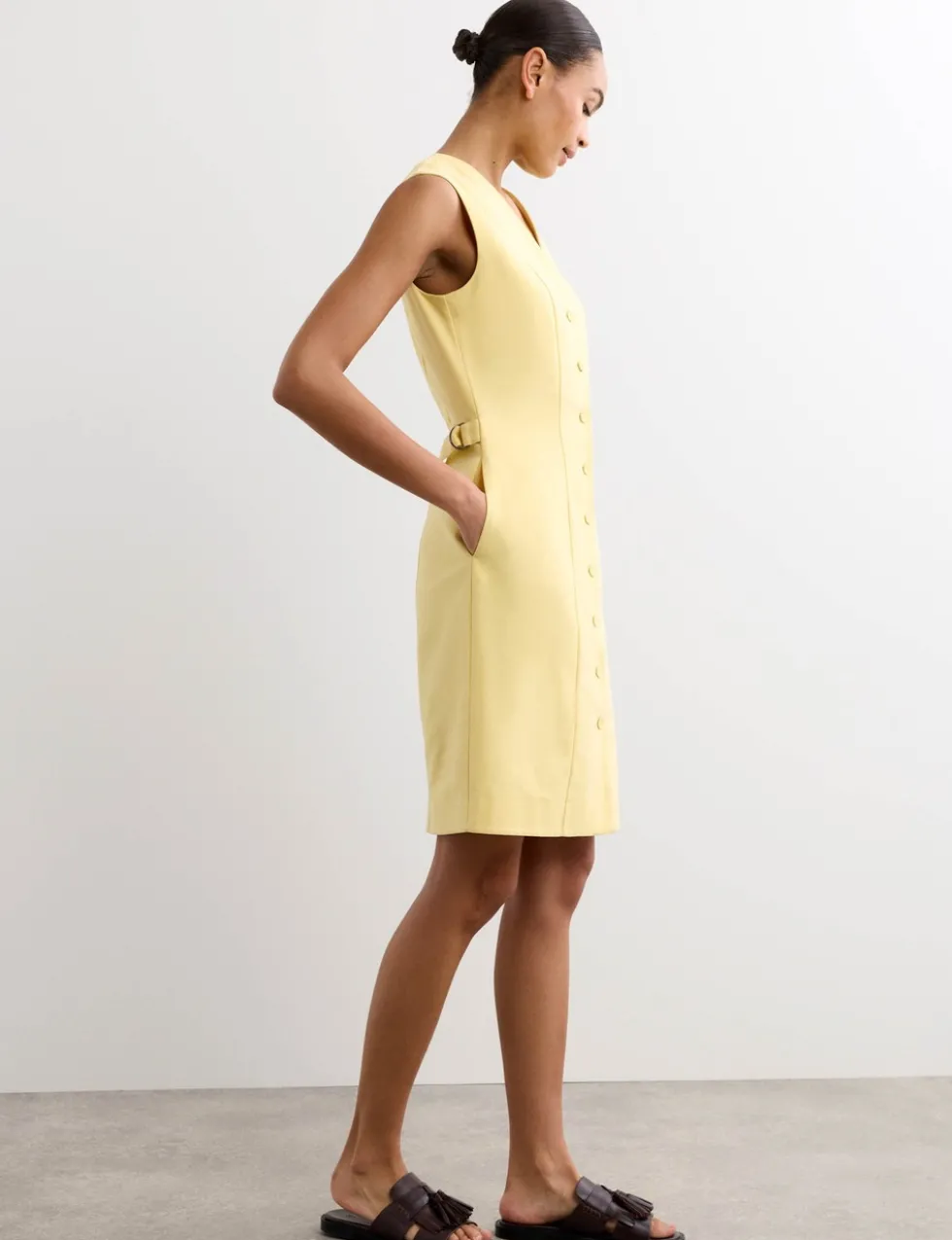 Cotton Blend V-Neck Knee Length Shift Dress