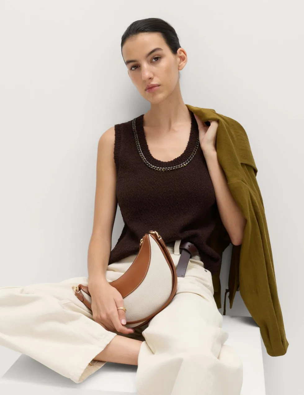 Cotton Rich Chain Trim Knitted Vest