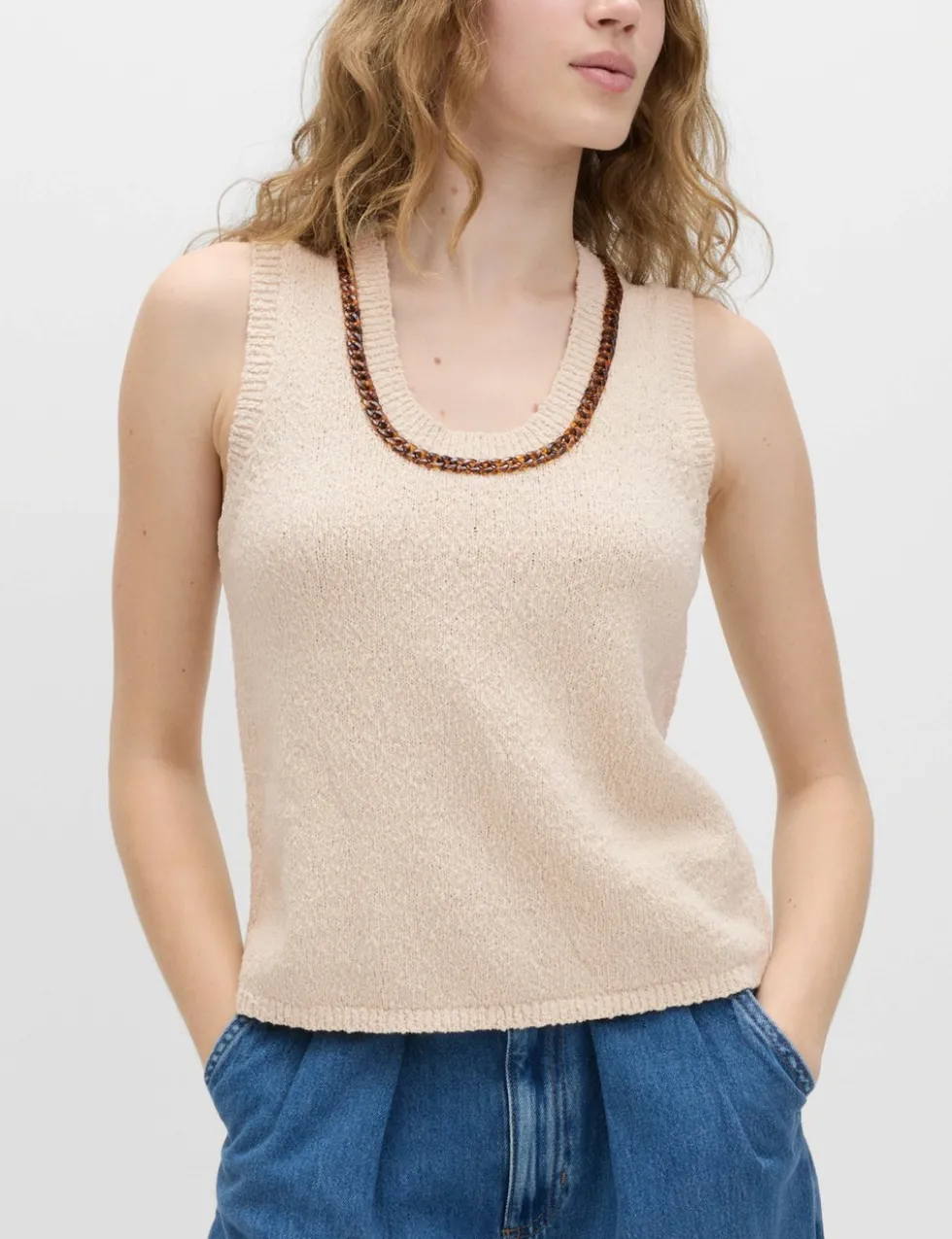 Cotton Rich Chain Trim Knitted Vest
