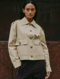 Cotton Rich Collared Cropped Trench Coat