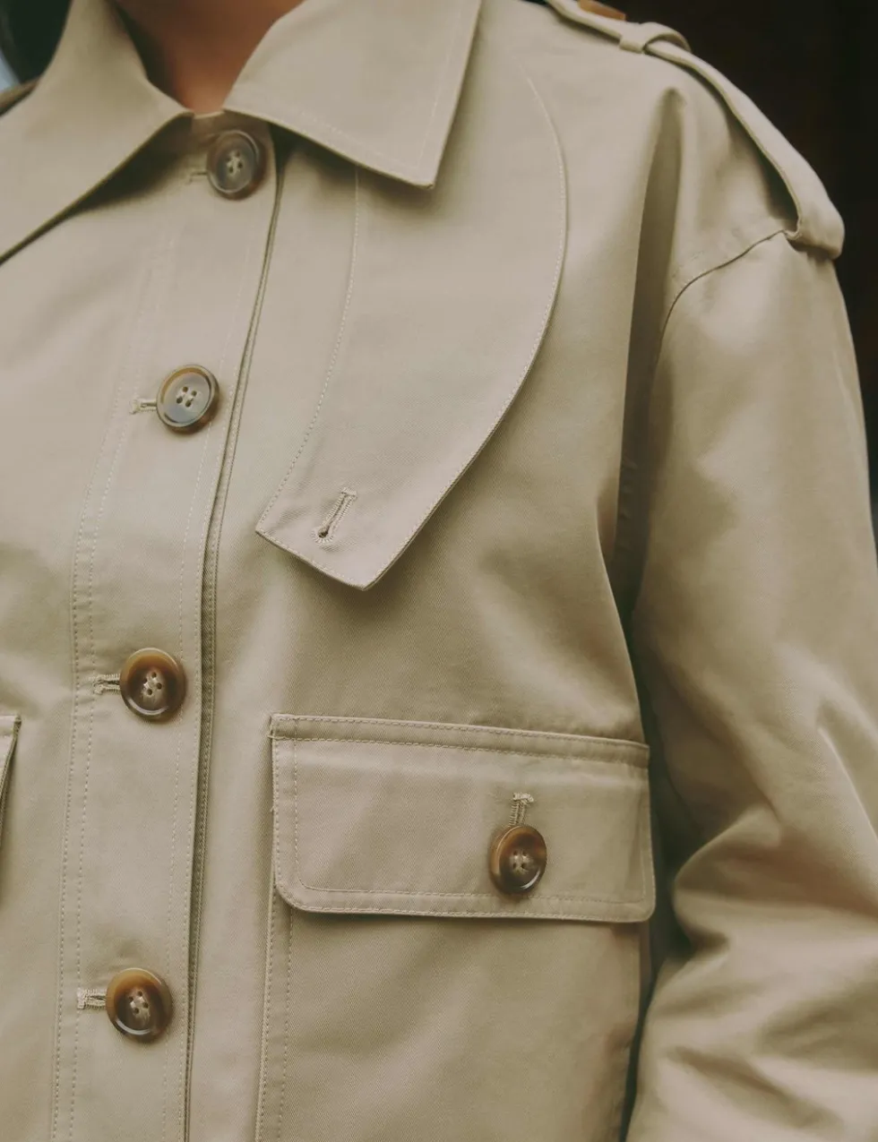 Cotton Rich Collared Cropped Trench Coat