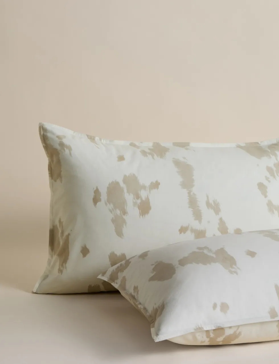 Cotton Rich Cow Print Bedding Set