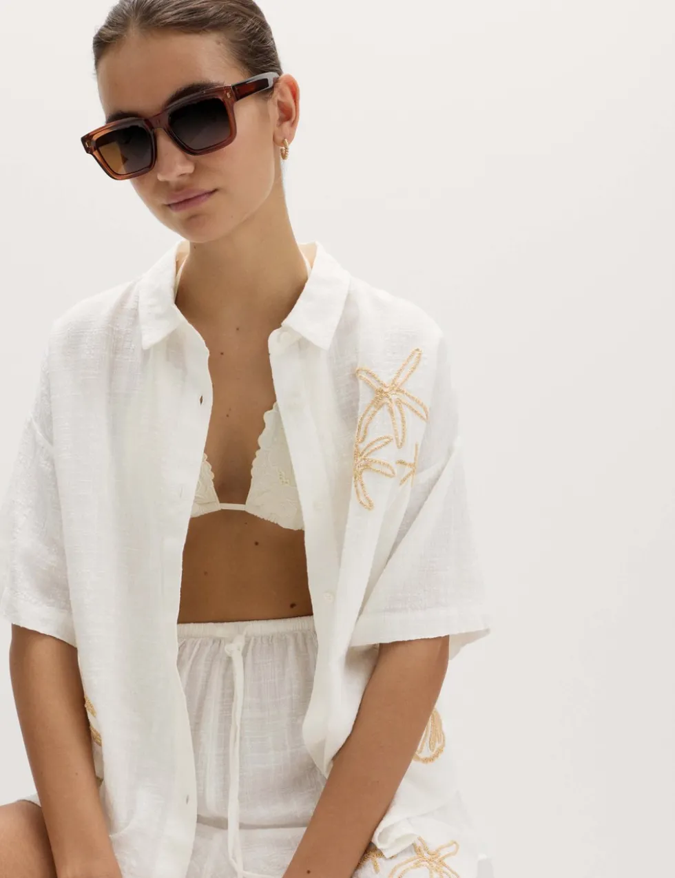 Cotton Rich Embroidered Short Sleeve Beach Shirt