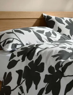 Cotton Rich Silhouette Floral Bedding Set