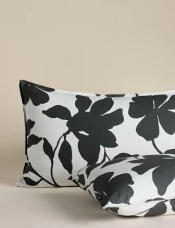 Cotton Rich Silhouette Floral Bedding Set