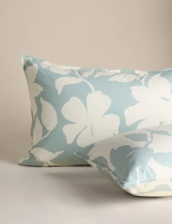Cotton Rich Silhouette Floral Bedding Set