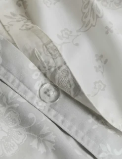 Cotton Rich Trailing Floral Bedding Set