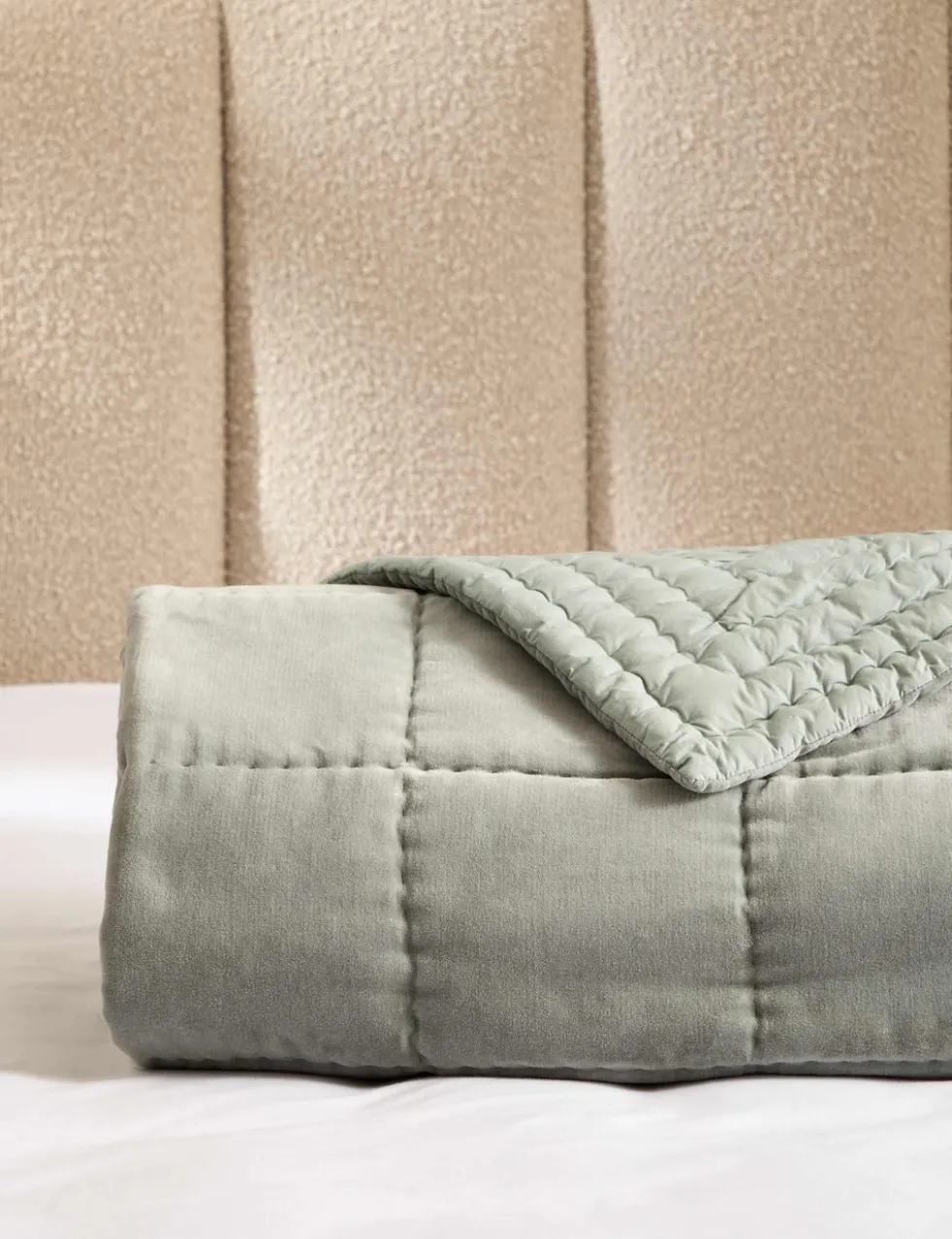 Cotton Velvet Quilted Bedspread