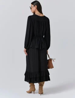 Crepe Broderie V-Neck Blouse