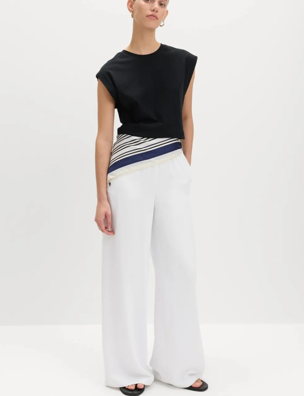 Crepe Elasticated Waist Wide Leg Trousers