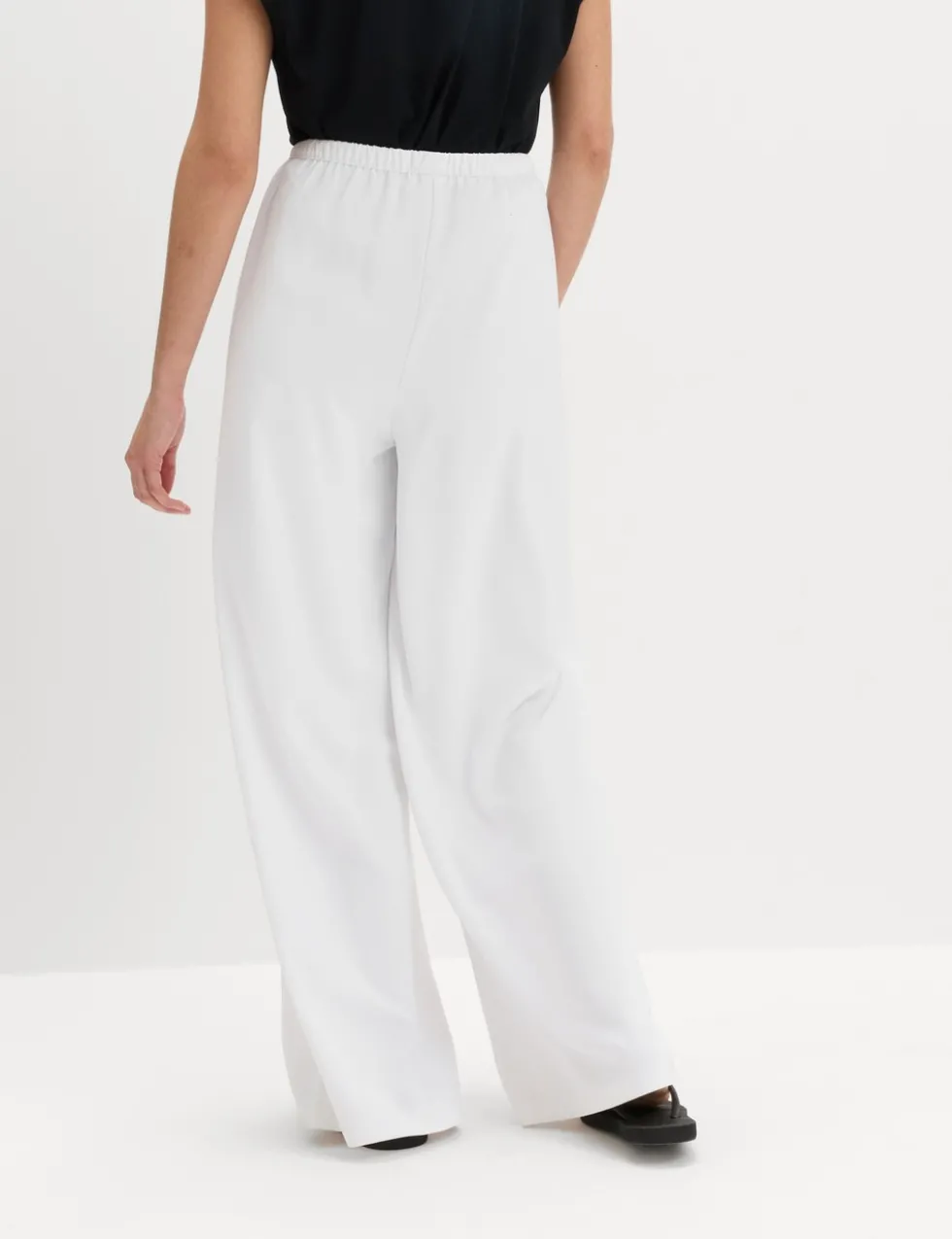 Crepe Elasticated Waist Wide Leg Trousers