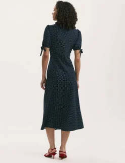 Crepe Floral V-Neck Midi Tea Dress